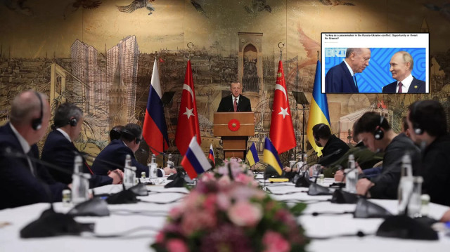 turkiyedeki-baris-masasi-yunanistani-telaslandirdi-yunan-basinindan-dikkat-ceken-manset-atina-icin-risk-tasiyor-hNjB3KA2.jpeg