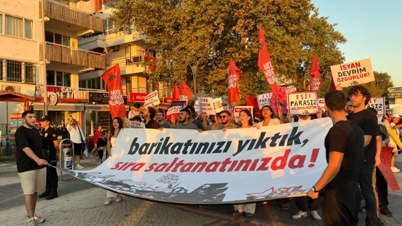 edremitte mitingde atilan sloganlara sorusturma 7HHXiCvR