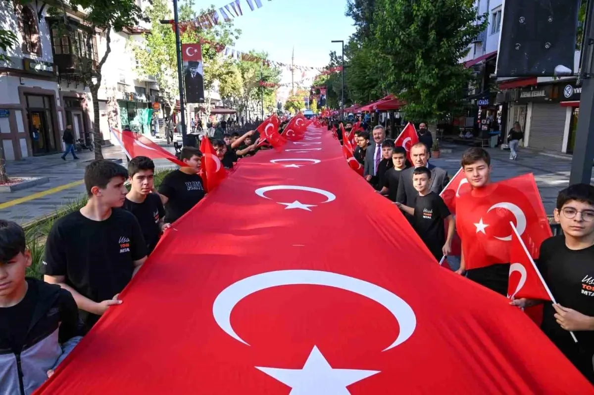 usakta gaziler gunu kahramanlarla kardeslik yuruyusu ile kutlandi KZitlqMb