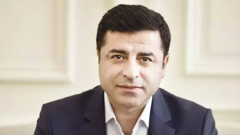 dem partiden turkiyenin aihmin selahattin demirtas kararina itiraz etmesine iliskin tepki selahattin demirtas ve onlarca yoldasimiz kumpas bir dava ile rehinler 4qRGh7DT