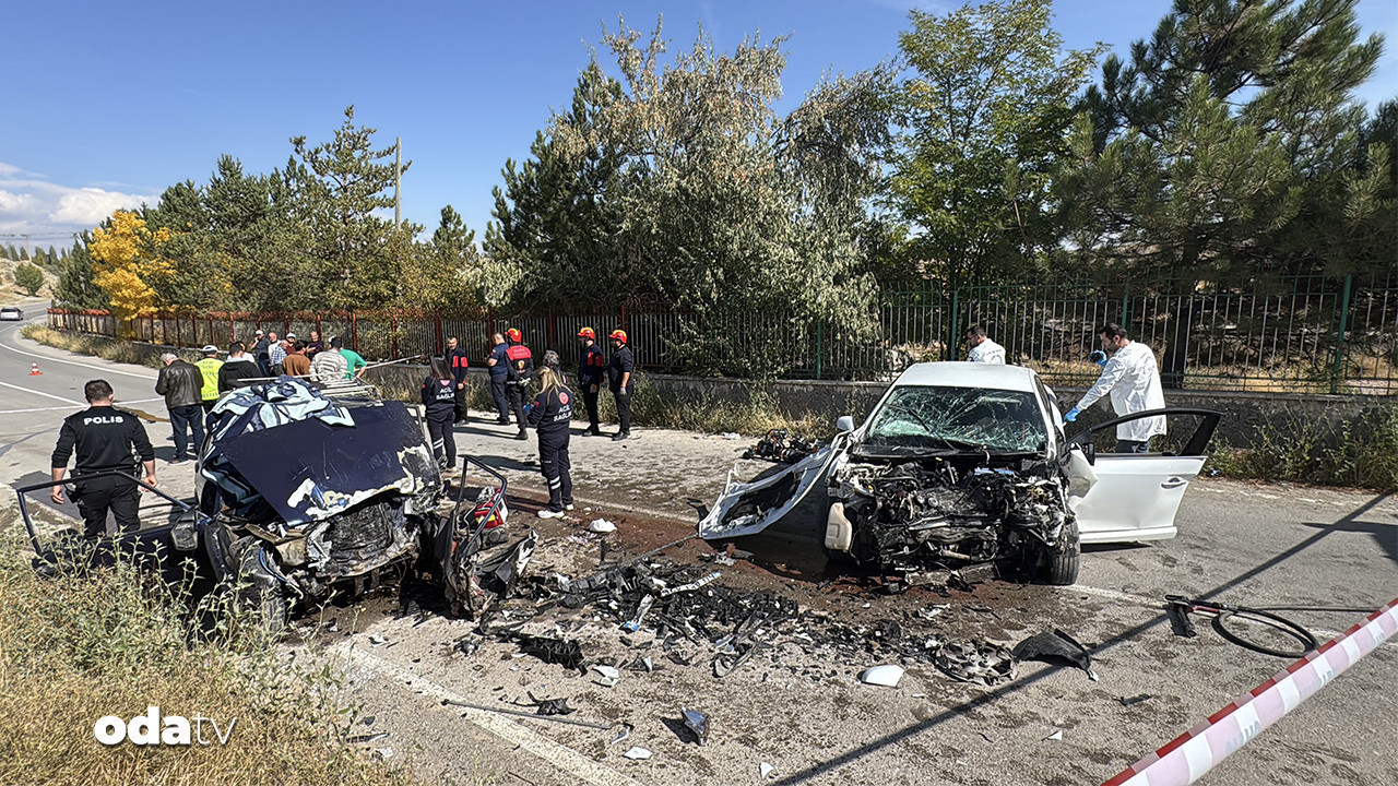 sivasta feci kaza 80 yasindaki surucu hayatini kaybetti iizOKkvO.jpg