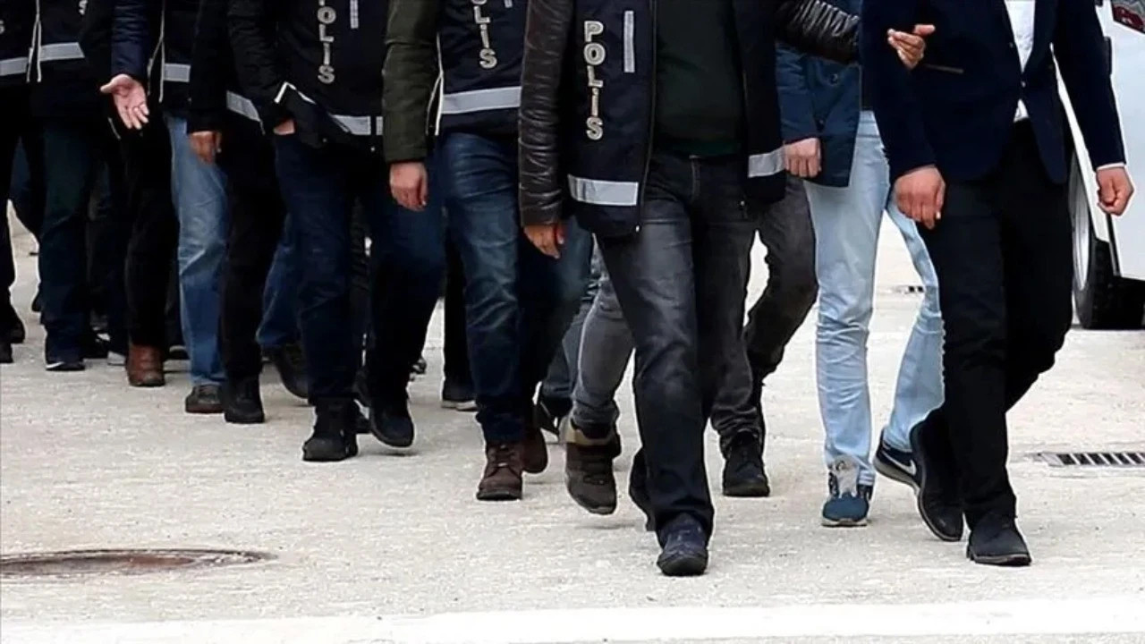 Kayseri’de geniş çaplı asayiş uygulaması: 105 aranan şüpheli yakalandı Img
